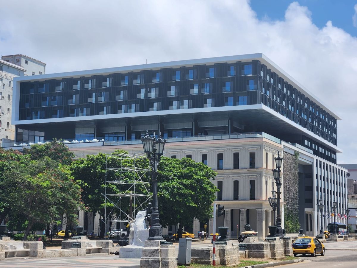 Iberostar Grand Packard, de la cadena de hoteles Iberostar, en La Habana, Cuba.