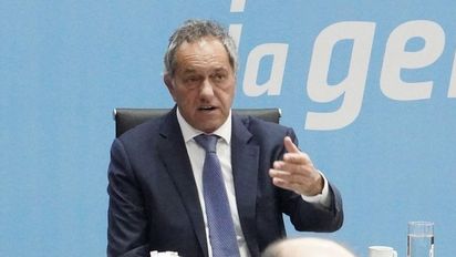 Daniel Scioli celebra el movimiento turístico en Semana Santa y le pidió que los empresarios que no maten a la gallina de los huevos de oro. No habló sobre los despidos en Turismo pero defendió la política de Javier Milei.