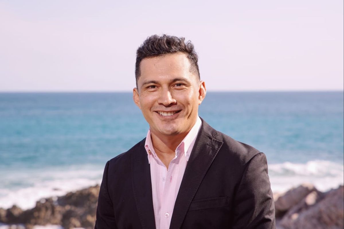 “Royal es pionero dentro de la industria turística en Cancún, es por esto que nuestra propuesta de servicio consiste en ofrecer la historia de Cancún auténtico”, cuenta Efraín Canto, gerente general de Royal One.