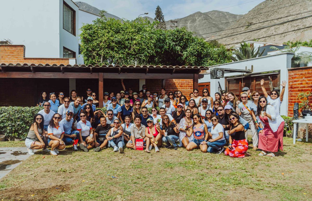Dika Travel Perú pasó una tarde en camaradería con las agencias de viajes, en motivo de agradecimiento a ellas por confiar en la mayorista. - Ladevi Medios y Soluciones Dika Travel Perú pasó una tarde en camaradería con las agencias de viajes, en motivo de agradecimiento a ellas por confiar en la mayorista.