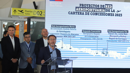 Además de las remodelaciones en el Aeropuerto de Santiago, el MOP anunció el presupuesto para mejorar otros siete aeropuertos a nivel nacional.
