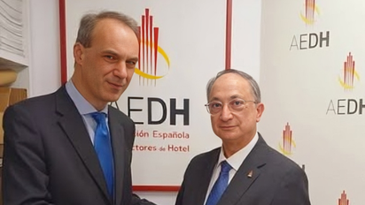 Pablo García, presidente de Ahora Perú, y Manuel Vegas, presidente de AEDH.