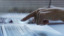 Nuevos casos de estafas con falsas ofertas de empleo en aerolíneas.