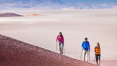 UMA Travel realiza toda su operación receptiva en Salta de forma regular o privada con su flota de 30 unidades compuesta por minibuses, combis, 4x4 y automóviles.