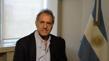 Reforma laboral y turismo: Scioli defendió los cambios y priorizó el empleo sobre los derechos adquiridos.