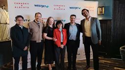Representantes en México de Westjet y Alberta, Canadá.