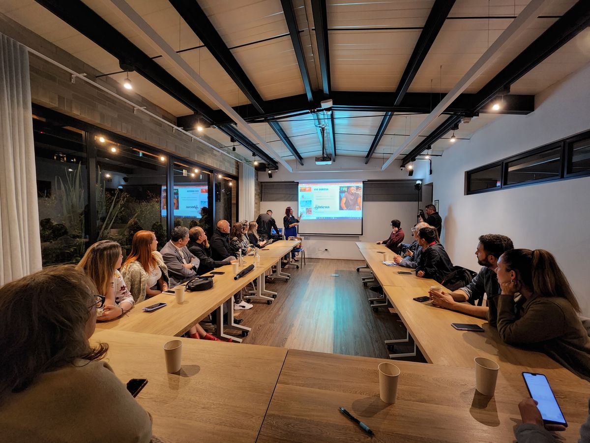 Discover Puerto Rico realizó un evento para presentar su nueva campaña de promoción y la página de la organización en español.