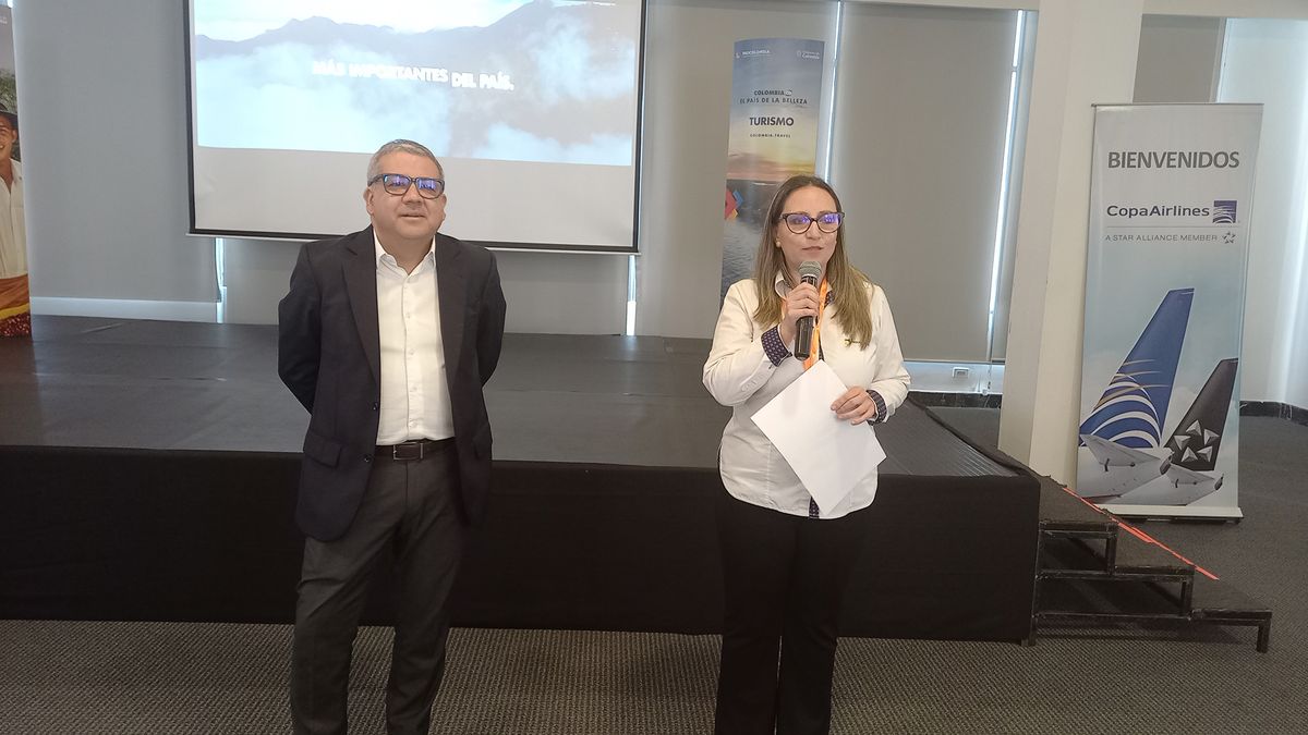 Santiago Viera y Patricia Salinas de ProColombia.