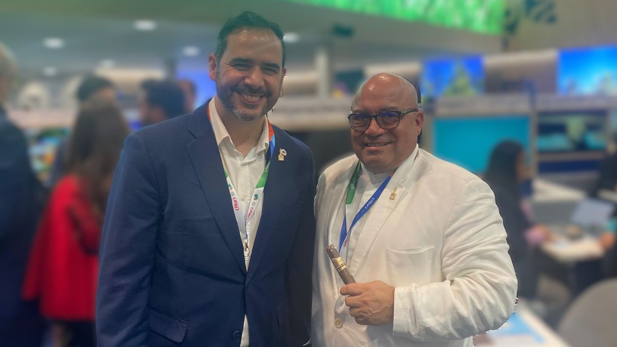 Hotel Santiago, Curio by Hilton: David Pa&ntilde;os, director de Ventas y Marketing, y Jack Slim, gerente de la propiedad.