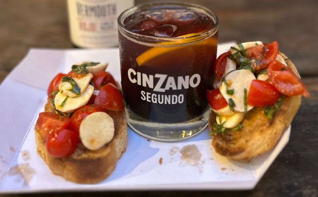 Combos en Buenos Aires: dúo de bruschetas + Cinzano Segundo.