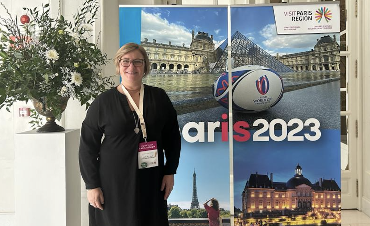 Valérie Exposito-Coitte, responsable de desarrollo MICE de la Oficina de Turismo y Congresos de París, en el workshop organizado en el Hotel Mandarin Oriental de Madrid el 1 de febrero de 2023.
