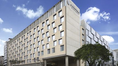 El hotel Pullman Lima San Isidro ostenta un servicio superior y cuenta con el excelente restaurante Residente.