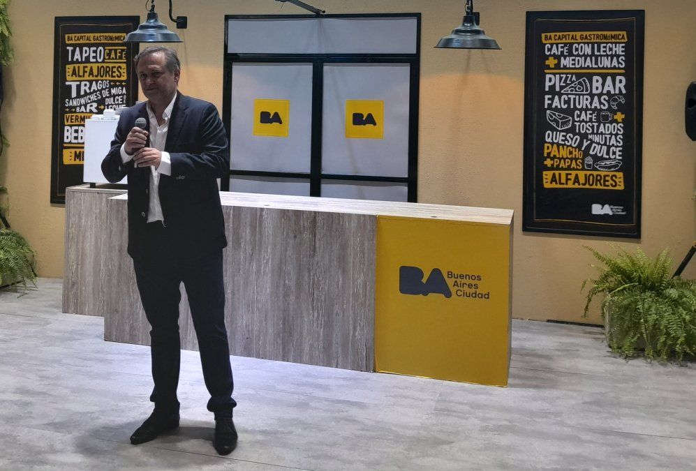 Daniel Prieto, presidente de Ahrcc, presentó Buenas Horas, Buenos Aires en FIT 2023.&nbsp;