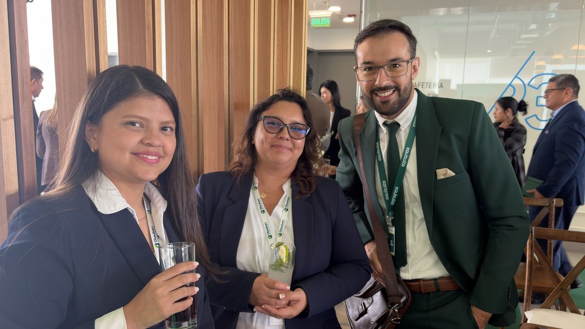 Presentación oficial de alianza entre Intermundial y Equisuiza, en Quito.