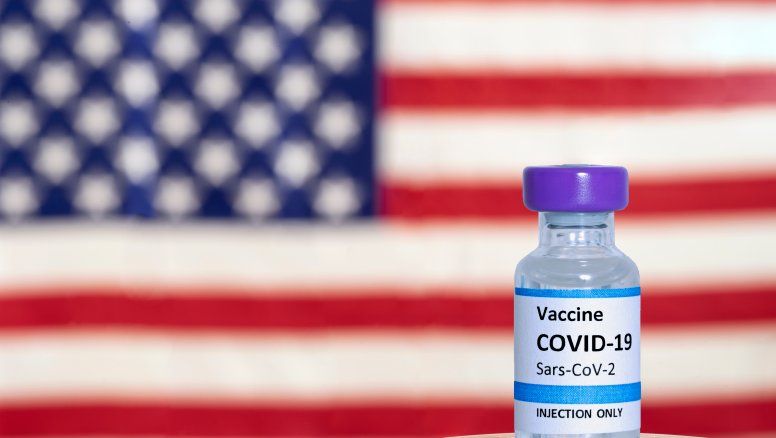 La decisión sobre las vacunas que serán aceptadas para ingresar a Estados Unidos es una cuestión clave.