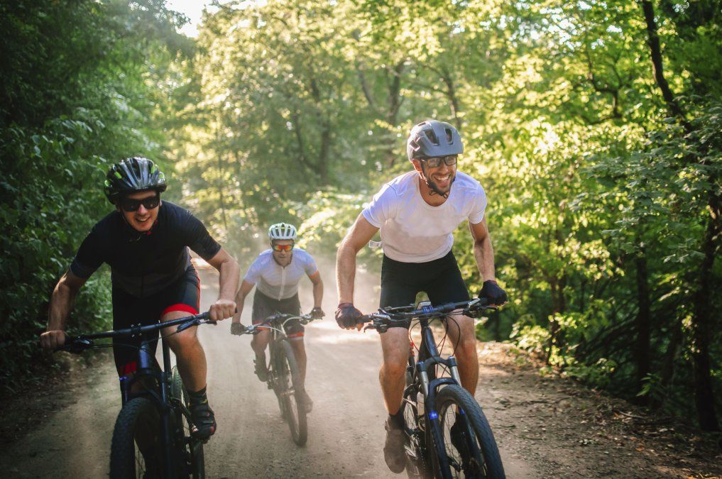 Para la aventura no hay edad, y Booking.com lo demuestra. 