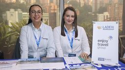 Equipo del Enjoy Travel Group en el marco del Ladevi Workshop.