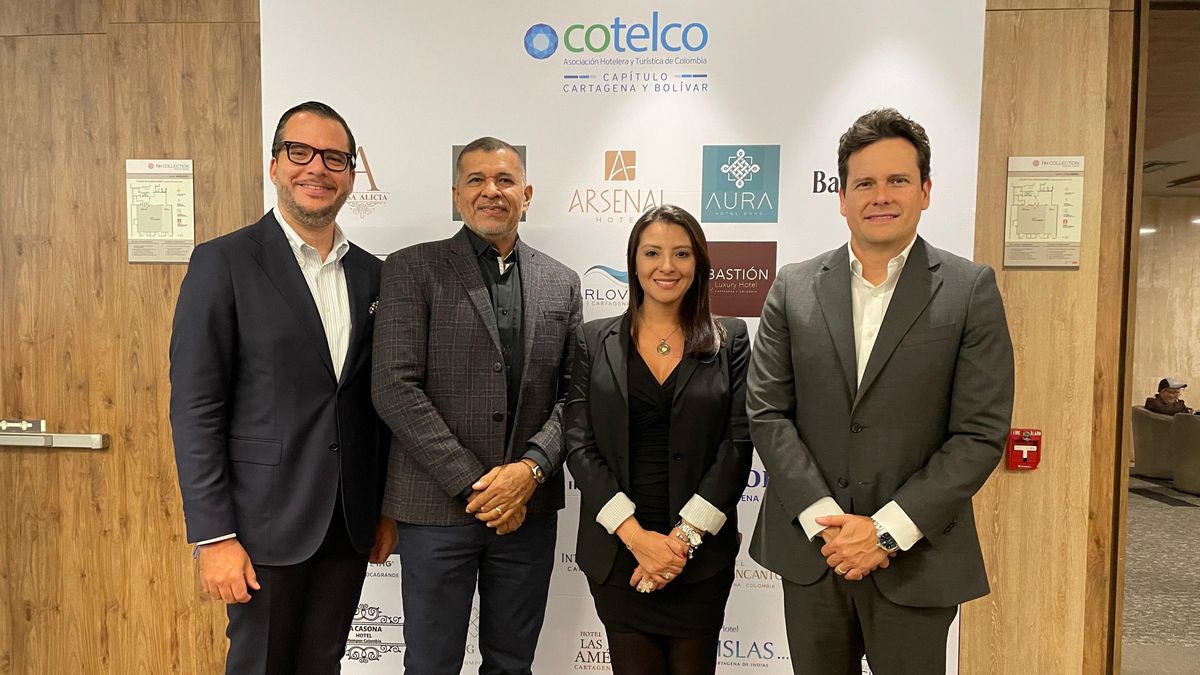 Alejandro Manfredonio, vicepresidente de la Junta Directiva de Cotelco; Edilson Posada, gerente general del Hotel Almirante; Diana Carolina Ariza, directora ejecutiva de Cotelco Capítulo Cartagena; y José Andrés Duarte, presidente ejecutivo de Cotelco Nacional.