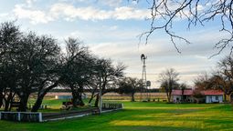 La Pampa: Los Olivos es una casa de campo orientada al deleite familiar.
