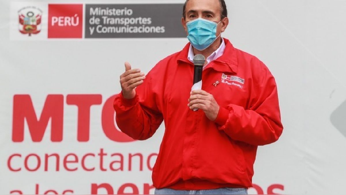 El MTC emiti&oacute; disposiciones, una referida a los vuelos nacionales y otra para los internacionales.