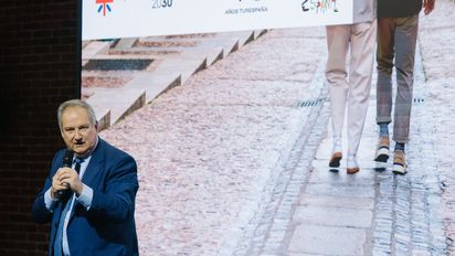 El ministro Jordi Hereu en la presentación de la primera campaña turística internacional enfocada a la promoción de la España interior y el turismo responsable.