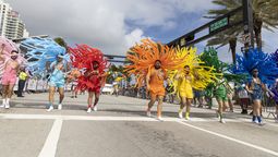 Greater Fort Lauderdale: los viajeros son invitados a disfrutar de las playas, los resorts, las tiendas y los cientos de restaurantes que ofrecen gastronomía y shows de drag queen espectaculares.
