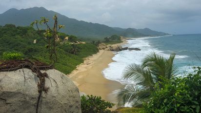Cierre temporal del Parque Nacional Tayrona en Santa Marta afecta el ingreso de turistas mientras se garantiza su seguridad.