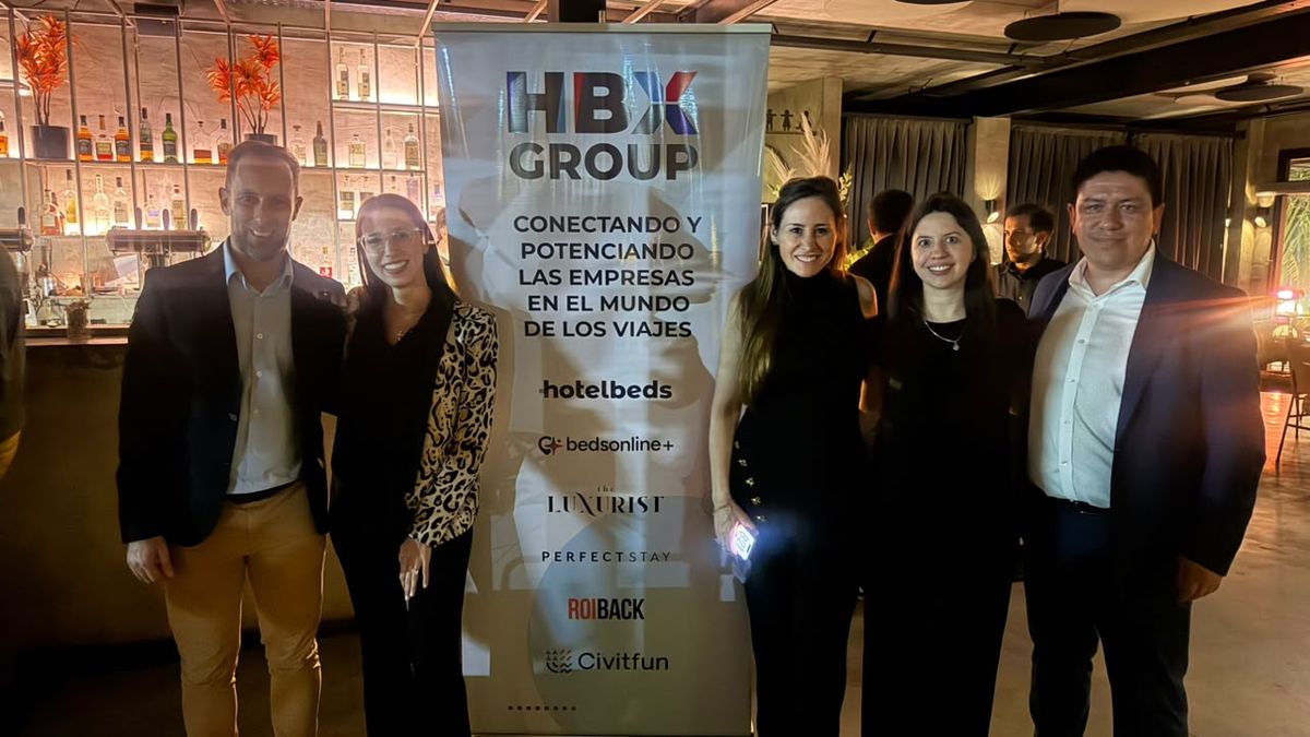 Federico Marin, Strategic Account Manager; Patricia Repetto, Strategic Account Manager; Gisela Blok, Wholesale Regional Director; Marianella Bihurriet, Strategic Account Manager; y Julio Andrés Morales, Área Sales Manager.