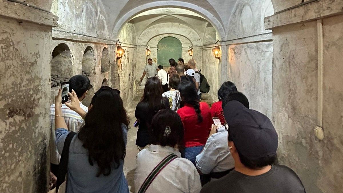 Visita a las catacumbas.