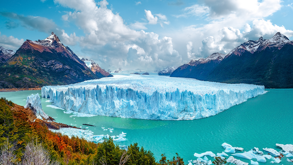 El glaciar Perito Moreno es uno de los destacados de la Patagonia en verano.