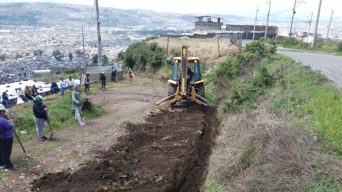 Municipio de Quito atiende emergencias tras fuertes precipitaciones