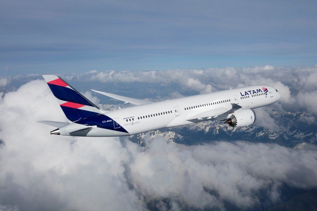 Boeing B-787 de Latam. - Ladevi Medios y Soluciones Boeing B-787 de Latam.
