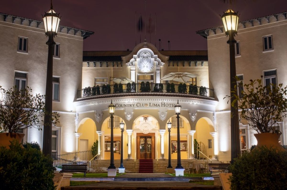 El Country Club Lima Hotel está ubicado en la Av. Los Eucaliptos 590, San Isidro.