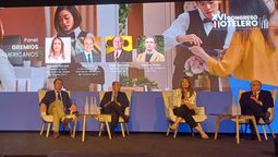 Participantes del panel Asociaciones y Gremios Latinoamericanos de la versión 2025 del Congreso Hotelero.