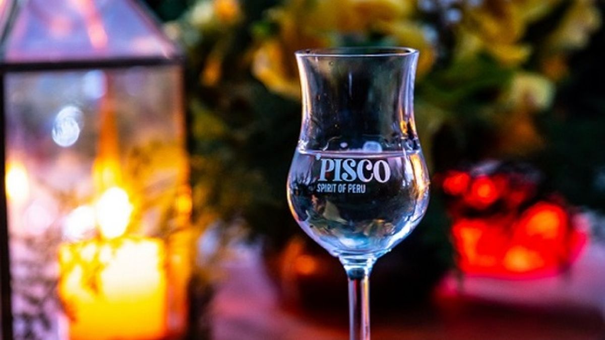 Pisco, considerado bebida insignia de los peruanos.