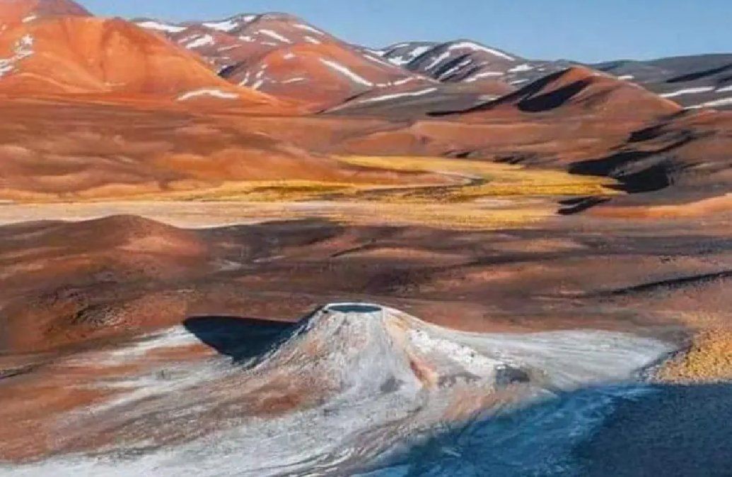 Argentina: El Volcancito es una maravilla natural de la Reserva Provincial Laguna Brava Argentina: El Volcancito es una maravilla natural de la Reserva Provincial Laguna Brava