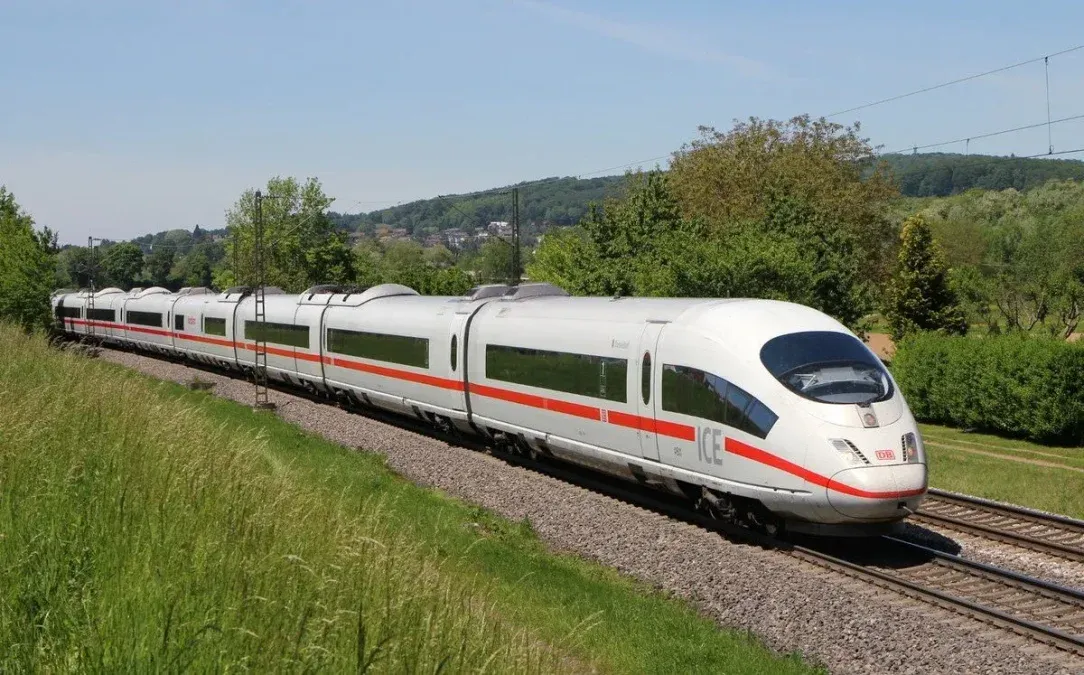 GoTrenes apunta a modificar su composición de ventas y que el mercado de Argentina pase a representar un 75% y los demás países de Latinoamérica un 25%. GoTrenes apunta a modificar su composición de ventas y que el mercado de Argentina pase a representar un 75% y los demás países de Latinoamérica un 25%.