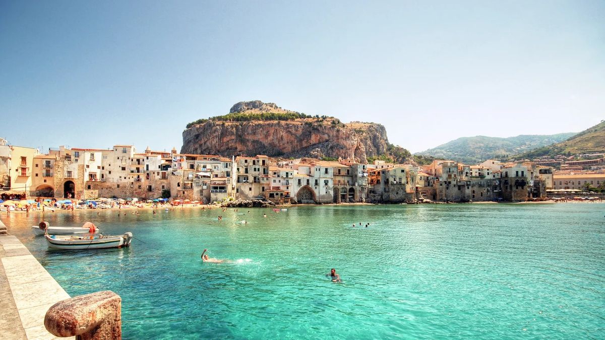 Vacaciones en Europa: el sur de Europa sorprende con paisajes so&ntilde;ados para explorar durante un paseo.