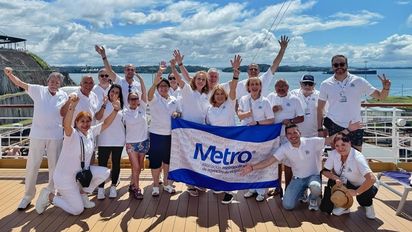 Asociados de la Asociación Metropolitana de Agencias de Viajes en la Convención 2024.