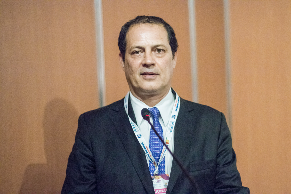 Marcelo Cristale se refiere a la gestión de las empresas y al rol y gestión de los recursos humanos.