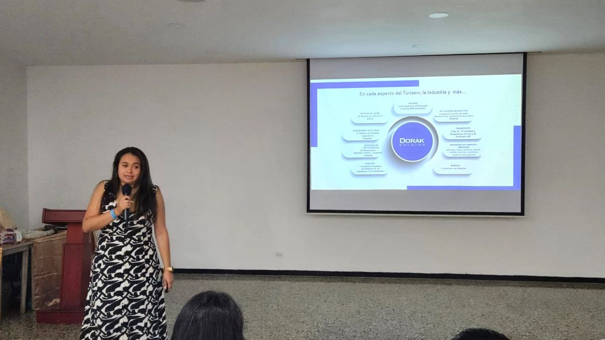 Capacitación de los destinos Turquía y Dubai con Luisa Cruz, representante de Dorak.