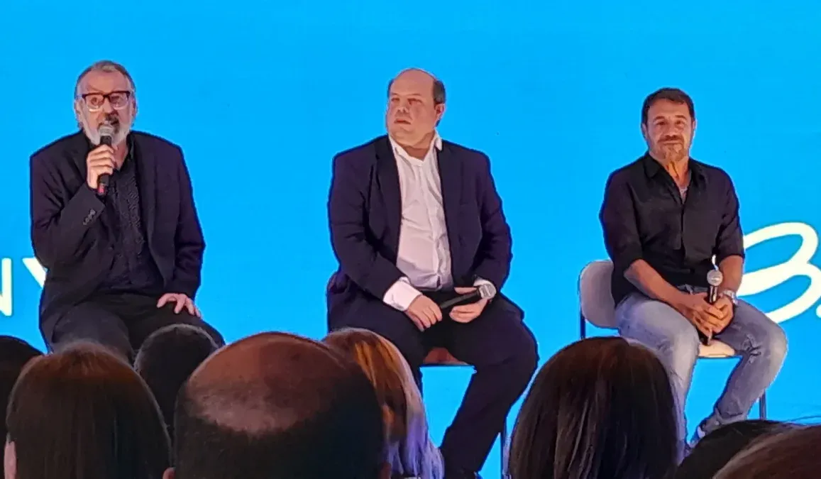 Benito Fernández, Pablo Ceriani y Ricky Sarkany.