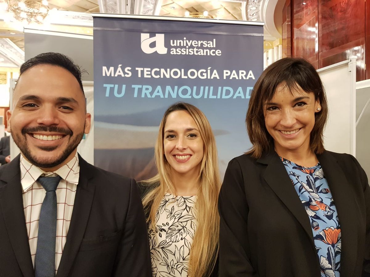 Los ejecutivos de Universal Assistance en ECTU 2022: José Rivas, Tatiana Cardozo y María José Salazar.