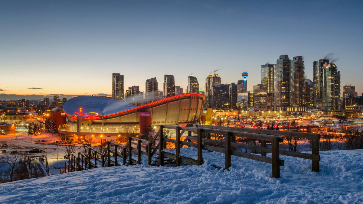 Calgary es una de las ciudades en Canadá que debes visitar por lo menos una vez en la vida.