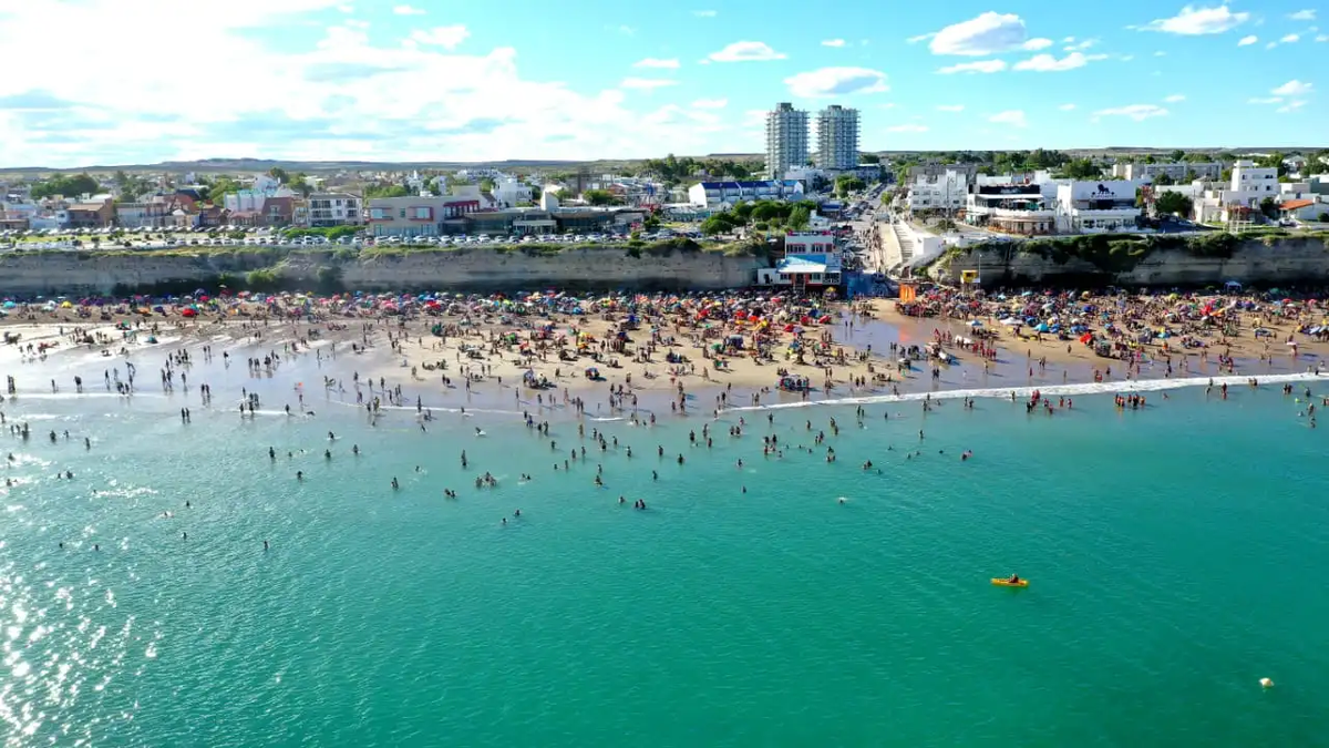 Explorando la Playa de Las Grutas: Tu Próximo Destino Familiar