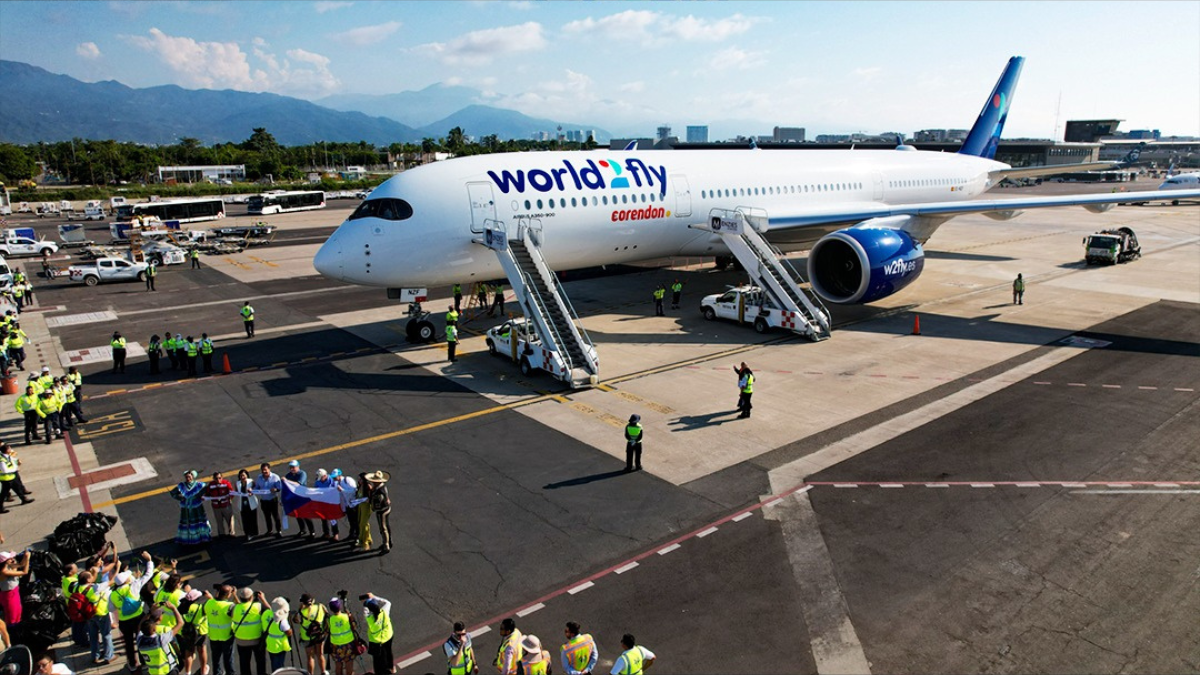 El Aeropuerto de Puerto Vallarta ofrece vuelos a destinos nacionales e internacionales.