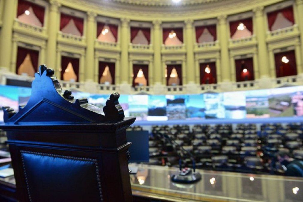 En Diputados, la oposici&oacute;n adelant&oacute; que recurrir&aacute; a la Justicia para impugnar la sesi&oacute;n.