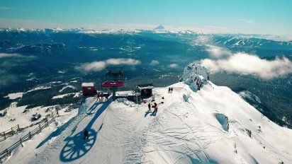 Esta capacitación sobre la provincia de Neuquén recorre susdiferentes rutas, destinos y atractivos, como el centro de esquí Chapelco en San Martín de Los Andes.