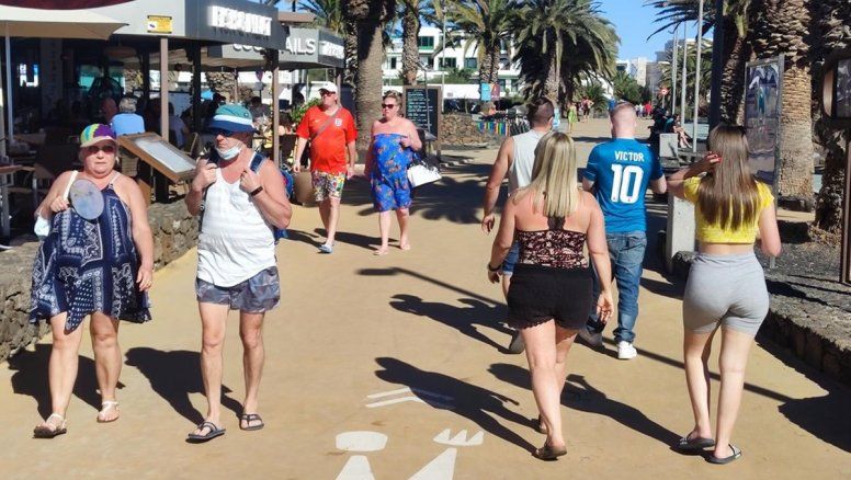 Turistas extranjeros en las Islas Canarias