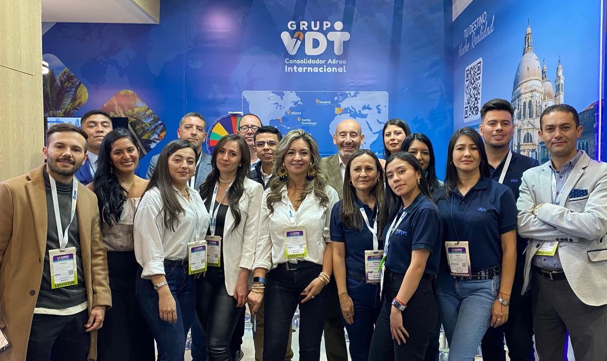 El equipo de Grupo VDT Colombia.